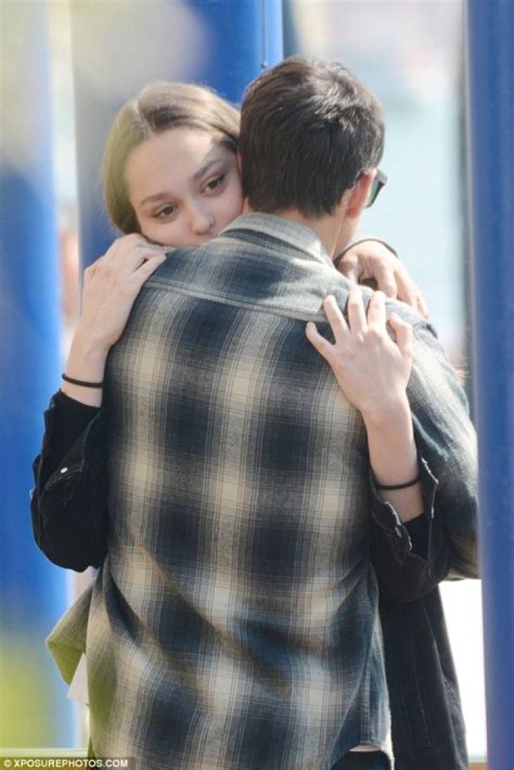 Anthony Keidis loved up with mystery in Venice Daily Mail Online