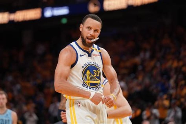 Stephen Curry's daughter Riley shines bright as volleyball star in the
